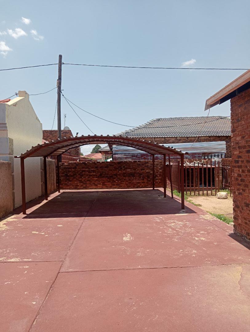 3 Bedroom Property for Sale in Mmabatho North West